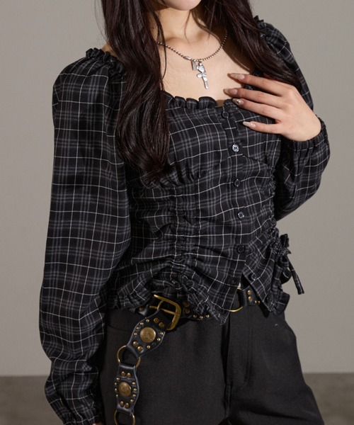 apres jour mignon（アプレジュールミニョン）の「２Wayドロストブラウス（シャツ/ブラウス・レディース・ブラウン系その他/ブラック/ボルドー・LARGE/フリー）」の2枚目の写真