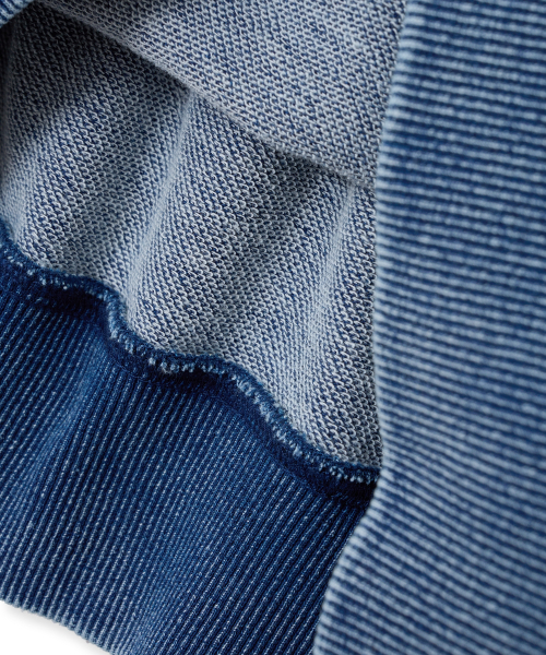 YALE(イェール)の「ウィメンズピグメントアプリケクロップスウェットシャツ_ネイビー(スウェット・レディース・その他・SMALL/MEDIUM)」の7枚目の写真