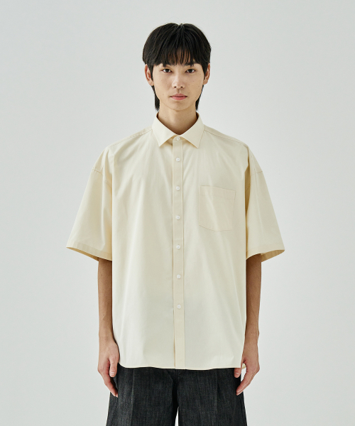 COSTUME O’CLOCK(コスチュームオクロック)の「クールヘリンボーンショートスリーブシャツ9COLOR COOSSH187(シャツ/ブラウス・レディース・ネイビー/ダークグレー/ラベンダー/オレンジ/イエロー/ホワイト/グレイッシュベージュ/ブラック/スカイブルー・LARGE/MEDIUM/SMALL)」の14枚目の写真