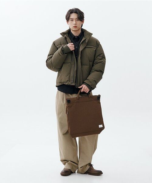 EXCONTAINER(エックスコンテナ)の「クラシックツーピンタックコットンチノパンツ(ベージュ)(その他パンツ・メンズ・その他・MEDIUM/LARGE/X-LARGE/SMALL)」の6枚目の写真