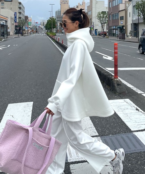 CHERI since1985(シェリ)の「ボンディングテントシルエットハーフジップフーディー(パーカー・レディース・ブラック/ホワイト・FREE)」の17枚目の写真