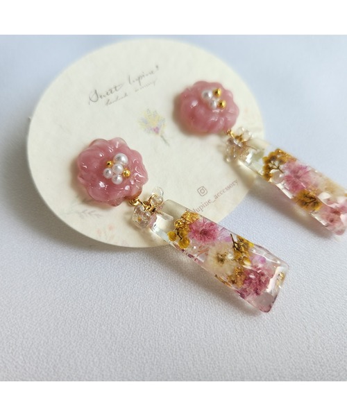 tone(トーン)の「【Sweetlupine】【Sweetlupine】【ピンク】淡い花形 クリアステック フラワー お花いっぱい レジン ♡チタンピアス(MA)(ピアス(両耳用)・レディース・ピンク・FREE)」の6枚目の写真