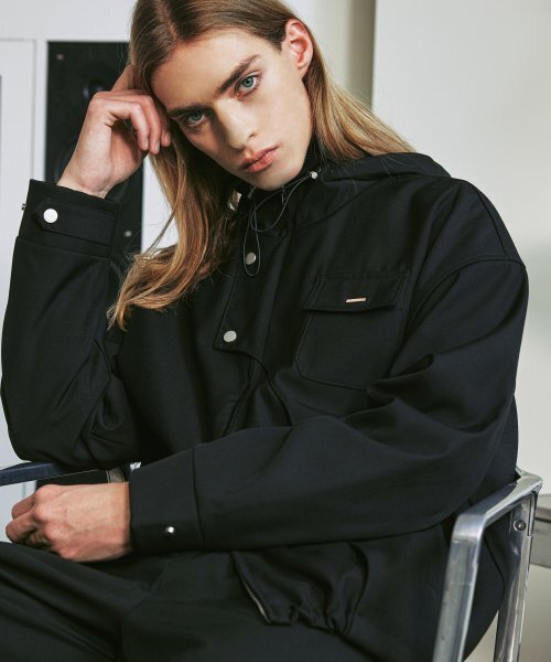 S SY(エスエスワイ)の「フロントアーチカバーフードパーカーブルゾンブラック(ブルゾン・メンズ・その他・LARGE/MEDIUM)」の10枚目の写真