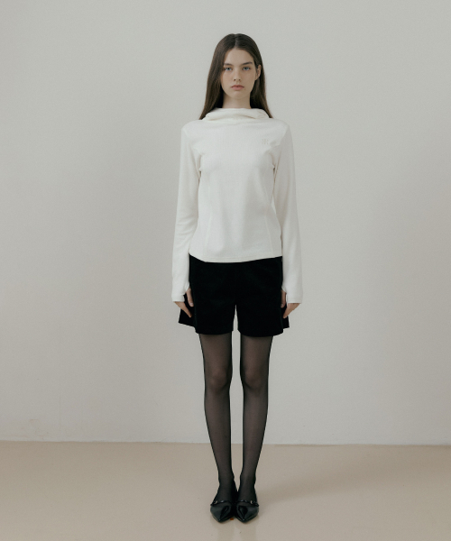 REORG(リオルグ)の「RIE COTTON VELVET SHORTS BLACK(その他パンツ・レディース・その他・SMALL/MEDIUM/LARGE)」の1枚目の写真