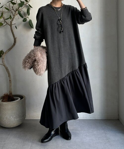 DouDou(ドゥドゥ)の「【WEB限定】異素材切替ニットワンピース(ワンピース・レディース・チャコールグレー/ブラック・FREE)」の14枚目の写真