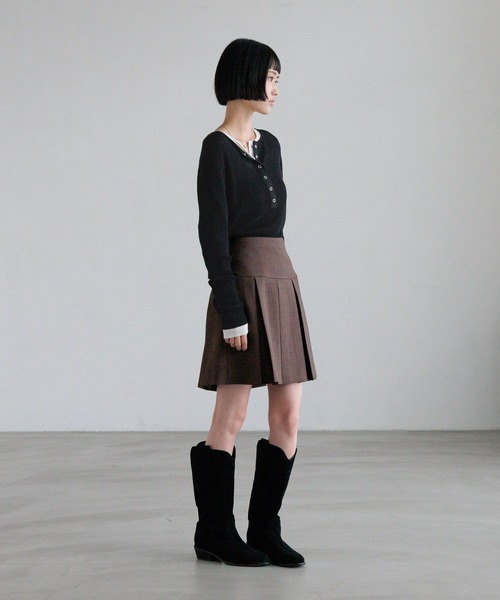 LOWRYS FARM(ローリーズファーム)の「チェックプリーツミニスカート 632529(スカート・レディース・チャコールグレー/ブラウン・FREE)」の5枚目の写真