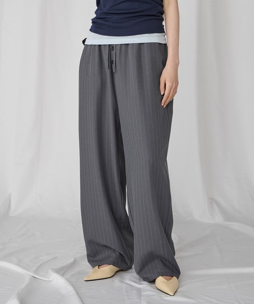 Unblend(アンブレンド)の「【Unblend】パウダーツイル ローライズ イージースラックス(スラックス・レディース・ダークブラウン/アイボリー/ライトグレー/ブラック/グレー系・M/L/S)」の22枚目の写真