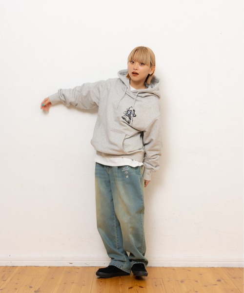 kaoyorinakami(カオヨリナカミ)の「starpunch hoodie / スターパンチパーカー(パーカー・メンズ・グレー/ブラック・X-LARGE/LARGE/MEDIUM/SMALL)」の17枚目の写真