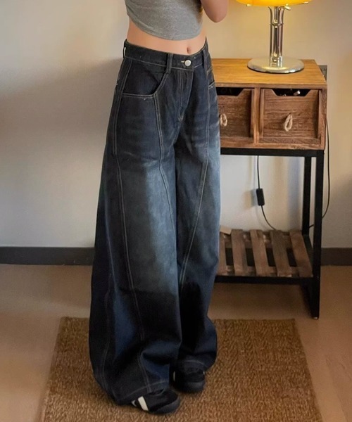 NANEA(ナネア)の「バックロゴ刺繍 切り替えカーブデニムパンツ(デニムパンツ・レディース・ブルー・X-LARGE/LARGE/MEDIUM/SMALL)」の15枚目の写真