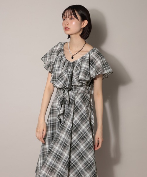 PAGEBOY（ページボーイ）の「シアーチェックマルチWAYワンピース【マルチWAY着用可能】（ワンピース・レディース・ブルー/ブラック・FREE）」の2枚目の写真