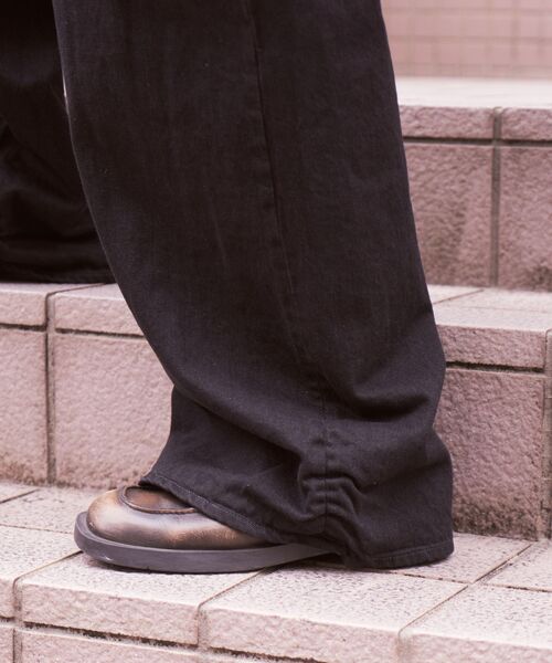 refomed(リフォメッド)の「refomed / リフォメッド FRESH MAN DENIM WIDE PANTS "OW"(デニムパンツ・メンズ・ブラック・3/2)」の6枚目の写真