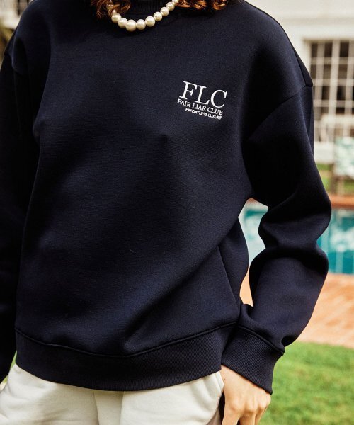 FAIRLIAR CLUB（フェアライアークラブ）の「Effortlux Crewneck Sweatshirt_NAVY（スウェット・レディース・ネイビー・FREE）」の3枚目の写真