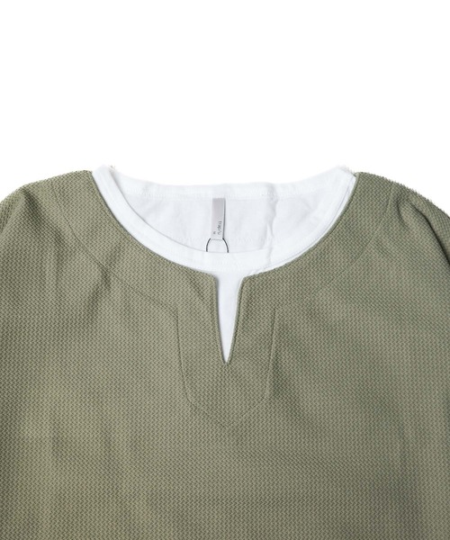 B.I.D.(ビーアイディー)の「《エステルウェッジ レイヤード風キーネックTシャツ》(Tシャツ/カットソー・レディース・ブラック/グリーン/サンドベージュ・LARGE)」の19枚目の写真