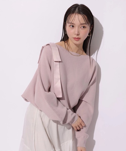 Mystrada(マイストラーダ)の「肩リボンニット(ニット/セーター・レディース・ホワイト系その他/ピンク/グレイッシュベージュ/イエロー/ホワイト・38)」の5枚目の写真