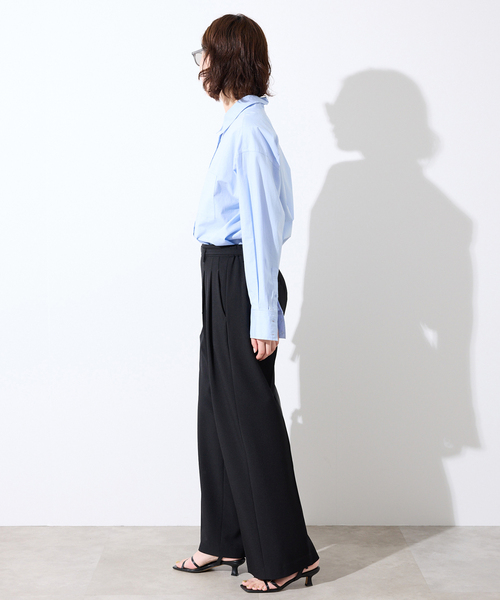 SLOBE IENA（スローブイエナ）の「《4サイズ展開》ベルテット2タックストレートパンツ（スラックス・レディース・ブラック/カーキ・34/36/38/40）」の4枚目の写真