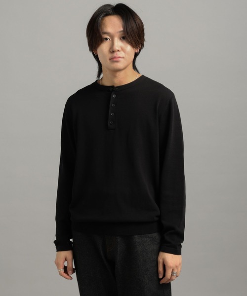 LURAKU（ルラク）の「【LURAKU】High Gauge Compact Henry Neck Knit / ハイゲージコンパクトヘンリーネックニット（ニット/セーター・メンズ・グレー/ブラック・M/S/L）」の3枚目の写真