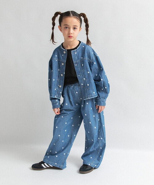 EDWIN（エドウィン）の「【Ou? by EDWIN】お花刺繍デニムパンツ（デニムパンツ・キッズ・サックスブルー/ブルー・100/110/140/120/150/130/90）」の5枚目の写真