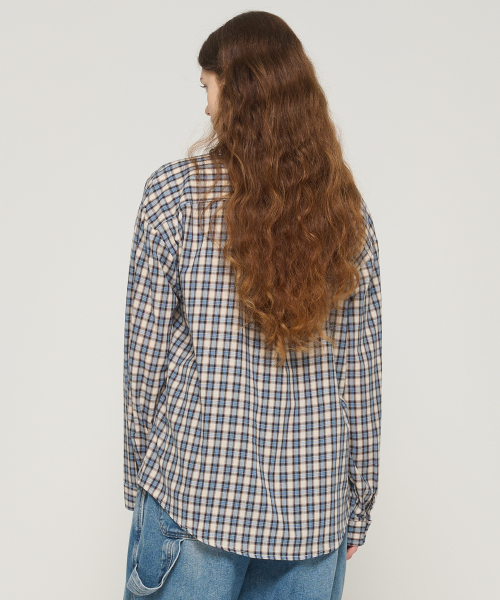 CARGOBROS FOR WOMAN(カーゴブロスフォーウィメン)の「ソフトチェックオーバーシャツ(ブルー)(シャツ/ブラウス・レディース・その他・FREE)」の2枚目の写真