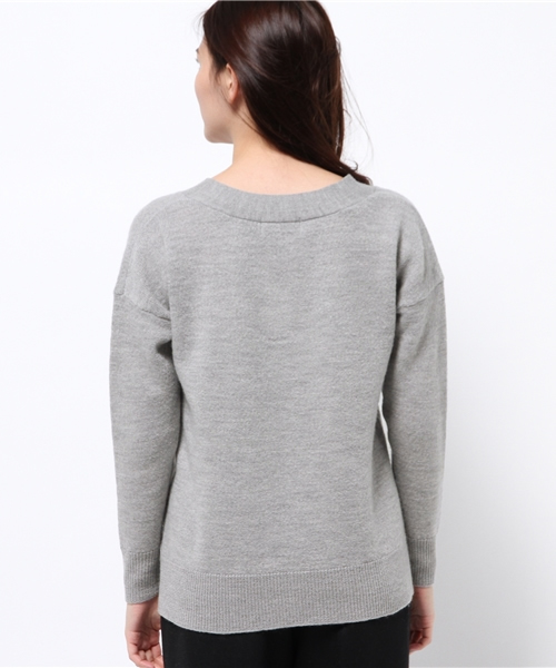 SLOBE IENA（スローブイエナ）の「圧縮Vネックニットプルオーバー◆（ニット/セーター・レディース・ベージュ/ピンク/グレー・FREE）」の9枚目の写真