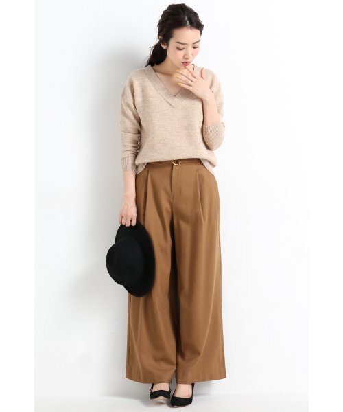 SLOBE IENA（スローブイエナ）の「圧縮Vネックニットプルオーバー◆（ニット/セーター・レディース・ベージュ/ピンク/グレー・FREE）」の7枚目の写真