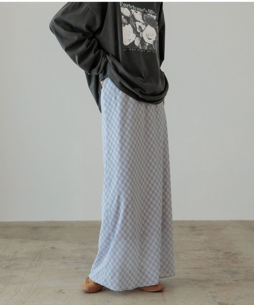 LOWRYS FARM（ローリーズファーム）の「シアーチェックフレアスカート 642585（スカート・レディース・グレー/ブルー/グリーン・FREE）」の3枚目の写真