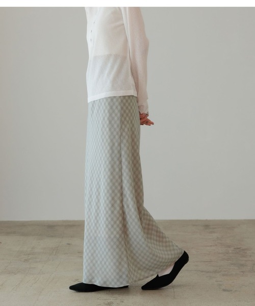 LOWRYS FARM（ローリーズファーム）の「シアーチェックフレアスカート 642585（スカート・レディース・グレー/ブルー/グリーン・FREE）」の6枚目の写真