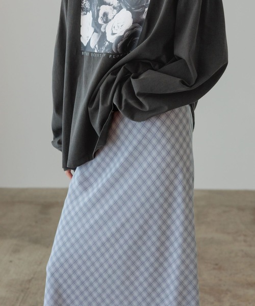 LOWRYS FARM（ローリーズファーム）の「シアーチェックフレアスカート 642585（スカート・レディース・グレー/ブルー/グリーン・FREE）」の9枚目の写真