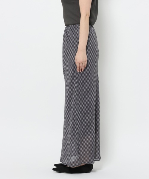 LOWRYS FARM（ローリーズファーム）の「シアーチェックフレアスカート 642585（スカート・レディース・グレー/ブルー/グリーン・FREE）」の13枚目の写真