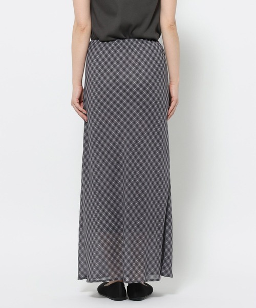 LOWRYS FARM（ローリーズファーム）の「シアーチェックフレアスカート 642585（スカート・レディース・グレー/ブルー/グリーン・FREE）」の14枚目の写真