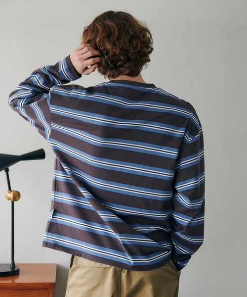 MAISON CLUB（メゾンクラブ）の「【MAISON CLUB】Over Multi Border Tee / オーバーマルチボーダーTee 長袖　ロンT（Tシャツ/カットソー・メンズ・チャコールグレー/ブラウン/ネイビー・M/L）」の5枚目の写真