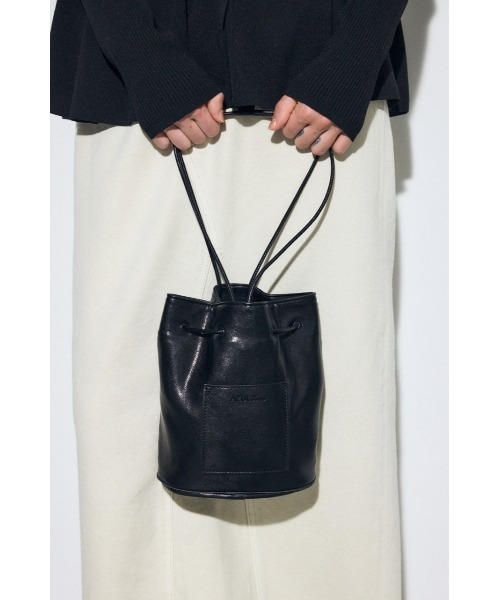 AZUL by moussy（アズールバイマウジー）の「リバーシブルバケツバッグ（ショルダーバッグ・レディース・ブラック/ブラウン・FREE）」の7枚目の写真