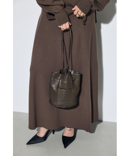 AZUL by moussy（アズールバイマウジー）の「リバーシブルバケツバッグ（ショルダーバッグ・レディース・ブラック/ブラウン・FREE）」の20枚目の写真