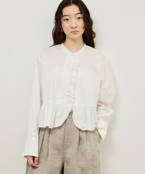 ADAM ET ROPE'（アダムエロペ）の「【サステナブル】ロングスリーブフリルブラウス（シャツ/ブラウス・レディース・ホワイト/ダークブラウン/サックスブルー・FREE）」の6枚目の写真