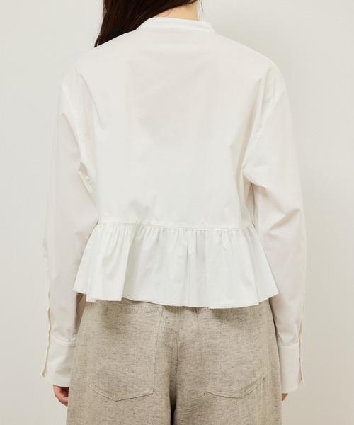 ADAM ET ROPE'（アダムエロペ）の「【サステナブル】ロングスリーブフリルブラウス（シャツ/ブラウス・レディース・ホワイト/ダークブラウン/サックスブルー・FREE）」の7枚目の写真
