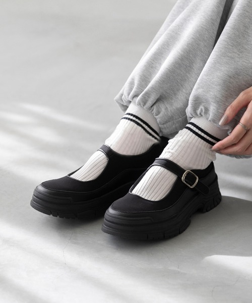 menue(メヌエ)の「メリージェーン ストラップ厚底スニーカー(スニーカー・レディース・グレー/ブラック・39/38/37/36/40)」の14枚目の写真