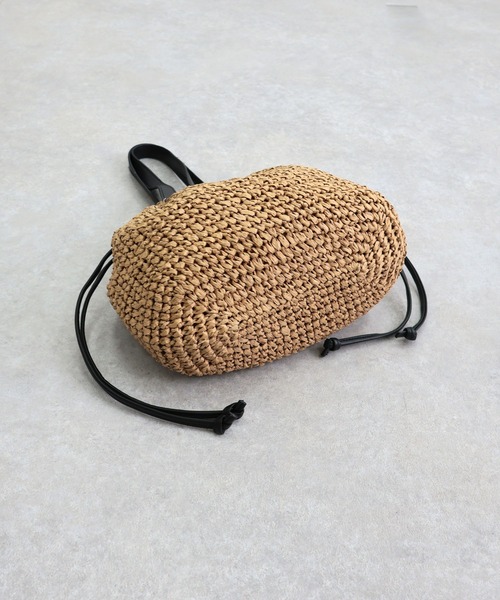 T・S・L（ティーエスエル）の「ペーパー巾着トートバッグ【詳細動画あり】（かごバッグ・レディース・ナチュラル/モカ/ベージュ・FREE）」の4枚目の写真