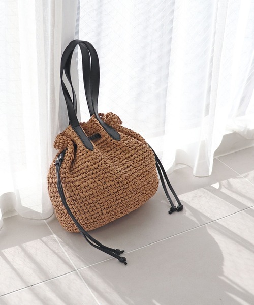 T・S・L（ティーエスエル）の「ペーパー巾着トートバッグ【詳細動画あり】（かごバッグ・レディース・ナチュラル/モカ/ベージュ・FREE）」の14枚目の写真