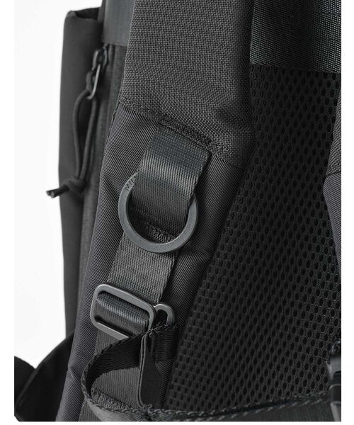 TRAVEL SHOP MILESTO(トラベルショップミレスト)の「XTREC レイヤードバックパック(バックパック/リュック・レディース・ブラック/グレイッシュベージュ・フリ-)」の12枚目の写真