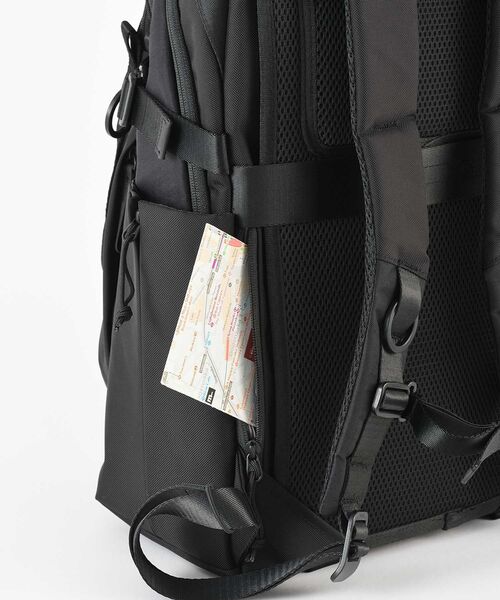 TRAVEL SHOP MILESTO(トラベルショップミレスト)の「XTREC レイヤードバックパック(バックパック/リュック・レディース・ブラック/グレイッシュベージュ・フリ-)」の10枚目の写真
