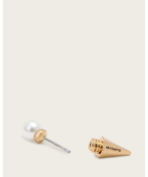 ALLSAINTS(オールセインツ)の「HAZEL SMALL PEARL STUD EARRINGS | HAZEL スモール パール スタッド イヤリング・ピアス(ピアス(両耳用)・レディース・ゴールド系その他・ONE SIZE)」の4枚目の写真