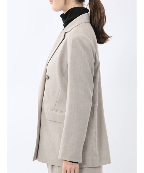 m.f.editorial（エムエフエディトリアル）の「【遮熱 UV ウォッシャブル】m.f.エディトリアル レディース ビリーストライプ ダブルジャケット ベージュ(セットアップ可能)（スーツジャケット・レディース・ベージュ・LARGE/MEDIUM）」の11枚目の写真