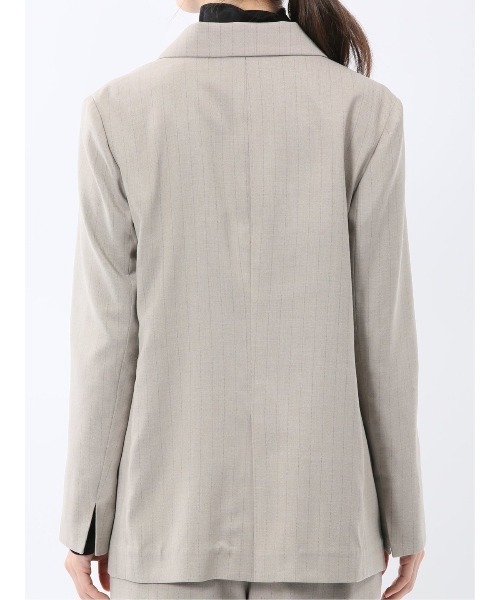 m.f.editorial（エムエフエディトリアル）の「【遮熱 UV ウォッシャブル】m.f.エディトリアル レディース ビリーストライプ ダブルジャケット ベージュ(セットアップ可能)（スーツジャケット・レディース・ベージュ・LARGE/MEDIUM）」の10枚目の写真