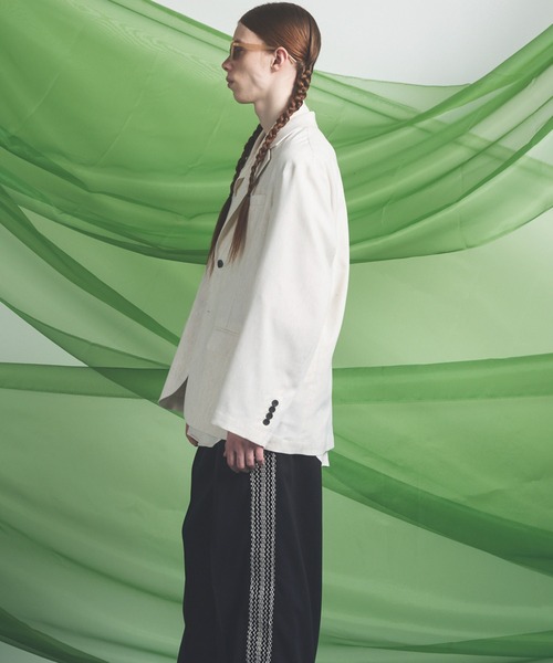 MAISON SPECIAL(メゾンスペシャル)の「《UNISEX》LINEN MIX Relax-Over 2B Tailored Jacket/リネンミックスリラックスオーバー2Bテーラードジャケット【MAISON SPECIAL/メゾンスペシャル】■セットアップ対応■(テーラードジャケット・メンズ・ブラック/ネイビー/アイボリー・2/1/0)」の14枚目の写真