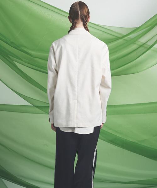 MAISON SPECIAL(メゾンスペシャル)の「《UNISEX》LINEN MIX Relax-Over 2B Tailored Jacket/リネンミックスリラックスオーバー2Bテーラードジャケット【MAISON SPECIAL/メゾンスペシャル】■セットアップ対応■(テーラードジャケット・メンズ・ブラック/ネイビー/アイボリー・2/1/0)」の17枚目の写真