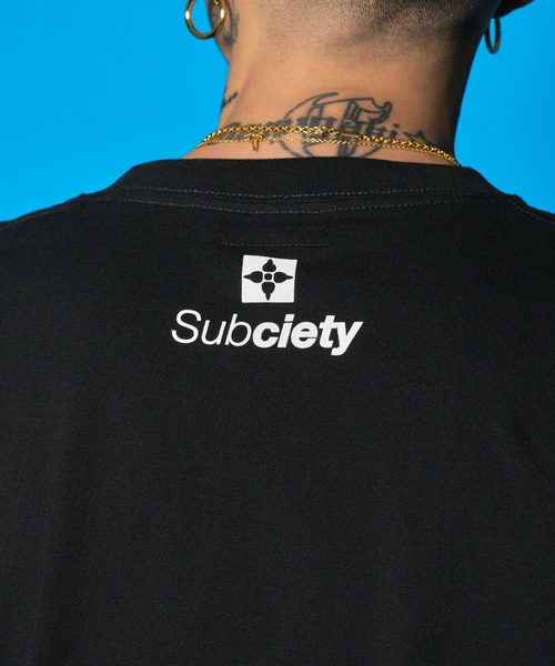 Subciety(サブサエティ)の「intimate room tee(Tシャツ/カットソー・メンズ・ブラック×ブルー/ブラック/ホワイト×レッド/ホワイト・SMALL/MEDIUM/LARGE/X-LARGE/XX-LARGE)」の6枚目の写真