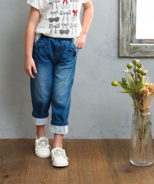 Rora（ローラ）の「ラズリ ロールアップ デニムパンツ（デニムパンツ・キッズ・ブルー・110cm/120cm/130cm/140cm/150cm）」の2枚目の写真