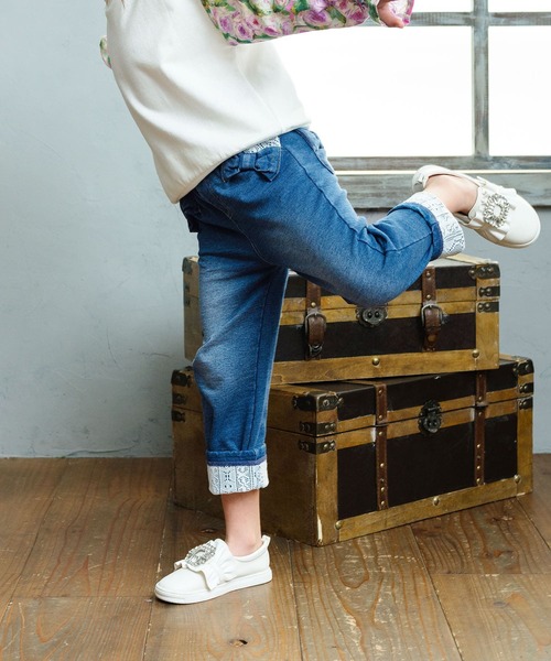Rora（ローラ）の「ラズリ ロールアップ デニムパンツ（デニムパンツ・キッズ・ブルー・110cm/120cm/130cm/140cm/150cm）」の6枚目の写真