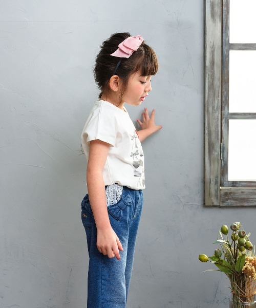 Rora（ローラ）の「ラズリ ロールアップ デニムパンツ（デニムパンツ・キッズ・ブルー・110cm/120cm/130cm/140cm/150cm）」の16枚目の写真