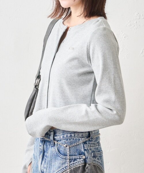 mline（エムライン）の「[mline]プレートロゴ リブカーディガン（Tシャツ/カットソー・レディース・ライム/オレンジ/オフホワイト/グレー・FREE）」の11枚目の写真