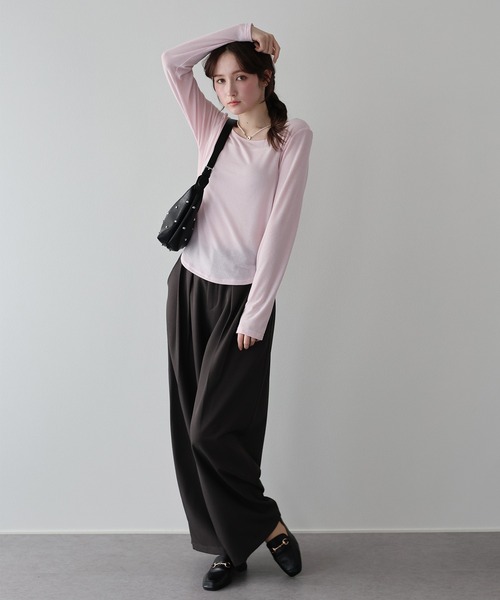 BLUEEAST(ブルーイースト)の「クルーネックシアーリブカットソー(Tシャツ/カットソー・レディース・オフホワイト/ブラック/ピンク・MEDIUM)」の21枚目の写真